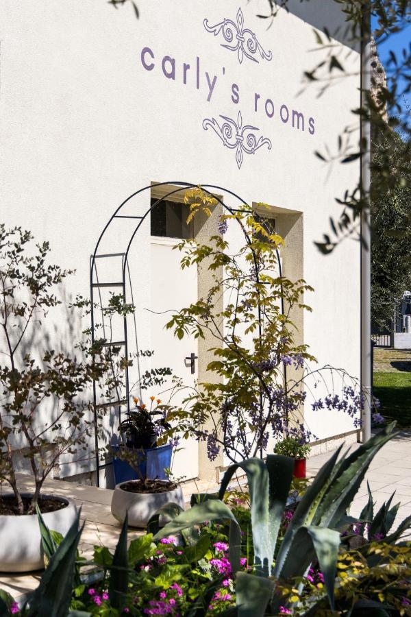 Carly'S Rooms Torbole Sul Garda Exterior photo